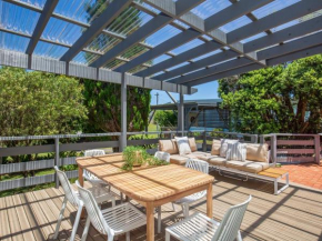 Boho Pet Friendly 1 Min Walk to Beach, Culburra Beach